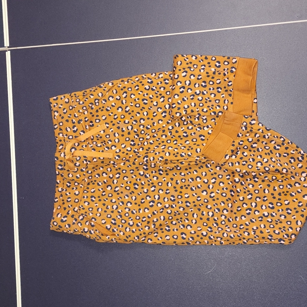 Carter's sweatpants size 8